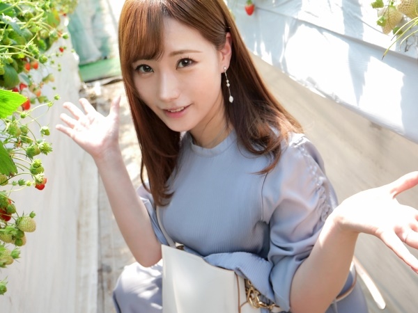 【禁断の不倫旅行】美人人妻、旦那以外のチンポで乱れまくり！他人棒の快感に溺れ、子宮奥まで激しく突かれて妊娠覚悟のザーメン注入♡不倫の悦びが止まらない！