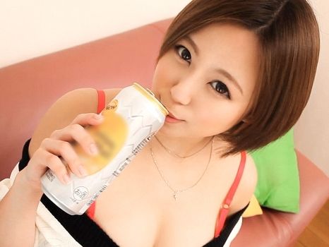 【酒好きOLの危険な夜】『もう我慢できない…』23歳巨乳OLがナンパ師に捕まり、酒の勢いでエッチな本性解放！ 敏感ボディが感じまくり、ビチョビチョの濡れマンでチ○ポを歓迎！♡
