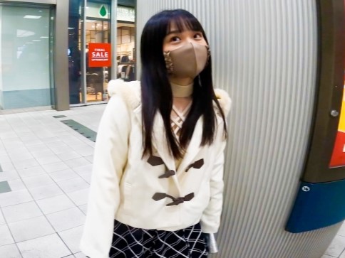 【ロリ巨乳美少女の悶絶セックス】『気持ち良すぎる…』幼顔と巨乳のギャップが最高! キュートな笑顔でおっぱい揺らしながら感じまくる姿は必見! 幼い見た目とは裏腹な敏感ボディに興奮が止まらない!! 巨乳美少女の悶える姿にメロメロ確定♡