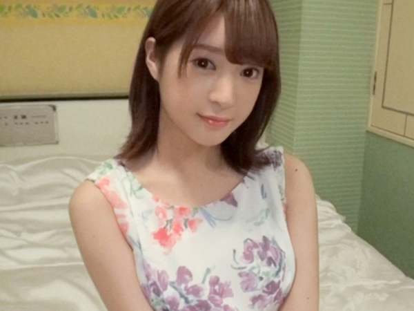 【ガーリー系お姉さんのベロチュー堕ち】『もう…ダメ…』オシャレで可愛いお姉さんが濃厚キスでトロけ、生チ○ポ挿入で本気モード！最後は顔面にザーメンぶっかけられちゃう！♡