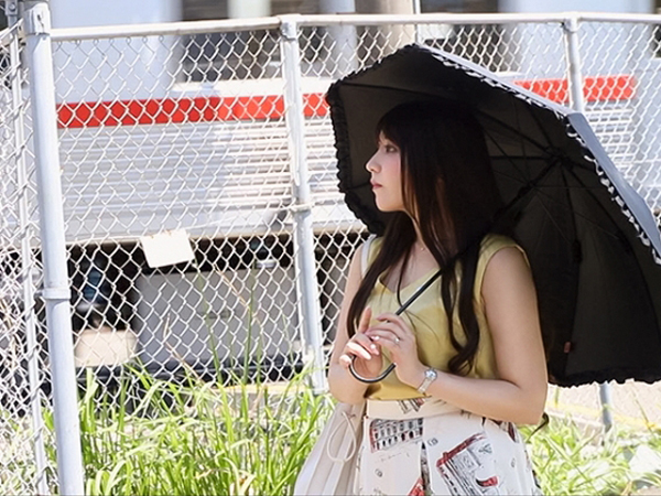 【人妻の危険な火遊び】『旦那じゃ満足できないの…』欲求不満な美熟女がホテルで不倫SEX!大胆に脚を開き、濡れまくるオマ○コでチ○ポを貪る姿は旦那には見せられない!♡