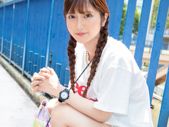 【キュートな美少女の絶頂】『ダメ…止まらない…』無垢な美少女が手マンで大洪水！敏感なカラダがピストンに反応し、トロけるおマンコでイキまくり♡