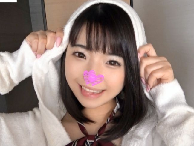 【ロリ美少女の制服エッチ】つぶらな瞳の少女がおまんこいじられ大興奮！立ちバックで絶叫しながら激イキしちゃう♡制服姿で感じまくる姿がたまらない！！