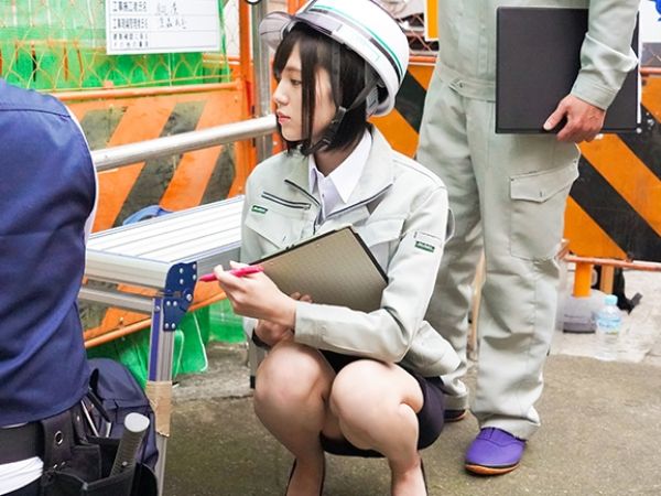【巨乳美人監督が誘惑モード】「ずっと勃ってるの見てたんだから♥」普段は厳しいのに欲求不満で甘えてくる美乳現場監督の主観エロ誘惑！