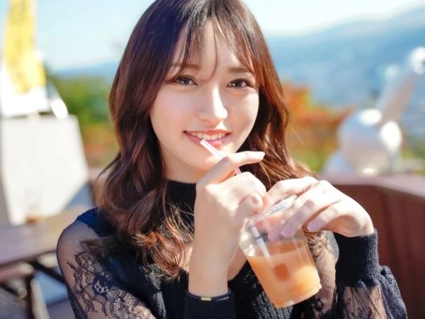 【スレンダー美少女と露天風呂で極上セックス】貸し切り温泉で、圧倒的スタイルの美少女と濃厚なひと時♨️ 混浴で火照ったカラダを密着させ、露天風呂で激しくまぐわう!美ボディを独り占めする、最高の温泉デート!