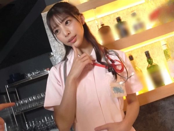 【裏バイト発覚！？】コンカフェの天使がホテルで大胆変身♥ フェラ上手な美人嬢がナースコスでご奉仕！トイレフェラから本番まで、常連客をメロメロにするエロテク満載！